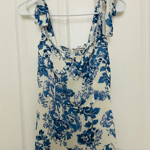 🌻SOLD 🌻Rare Reformation Nikita dress 💫🕊 - Picture 3 of 7